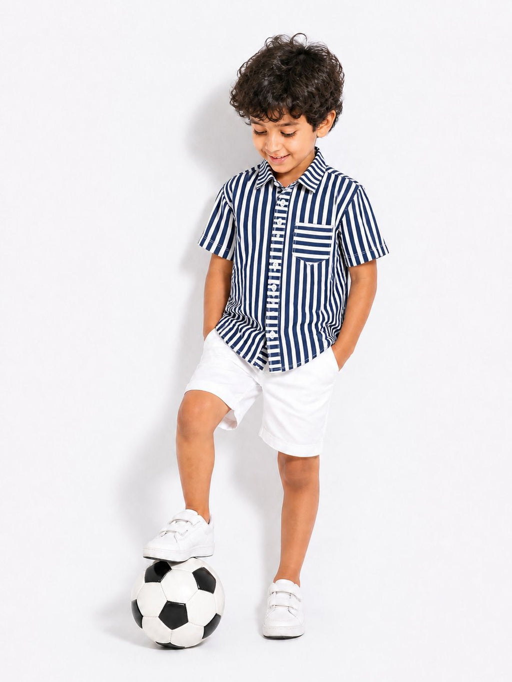 KOKO CTN H-S B+G (L) C-SHIRT